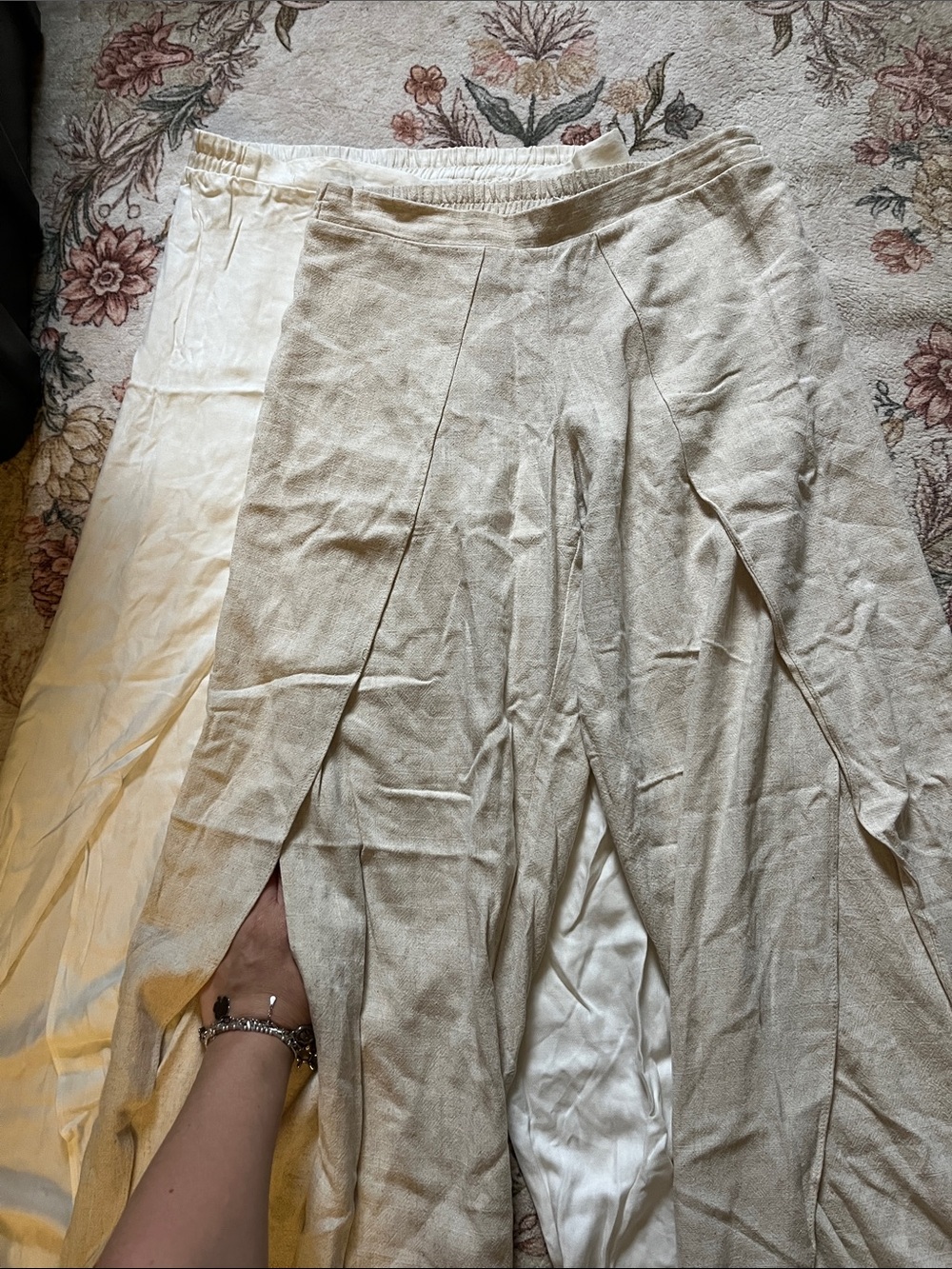 Lightweight Linen-Blend Slit Pants bundle in Beige and White